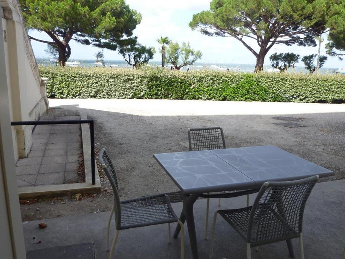 Appartement En Centre-Ville Avec Terrasse Et Parking, Acces Direct A La Plage - Fr-1-474-4 Arcachon Exteriör bild